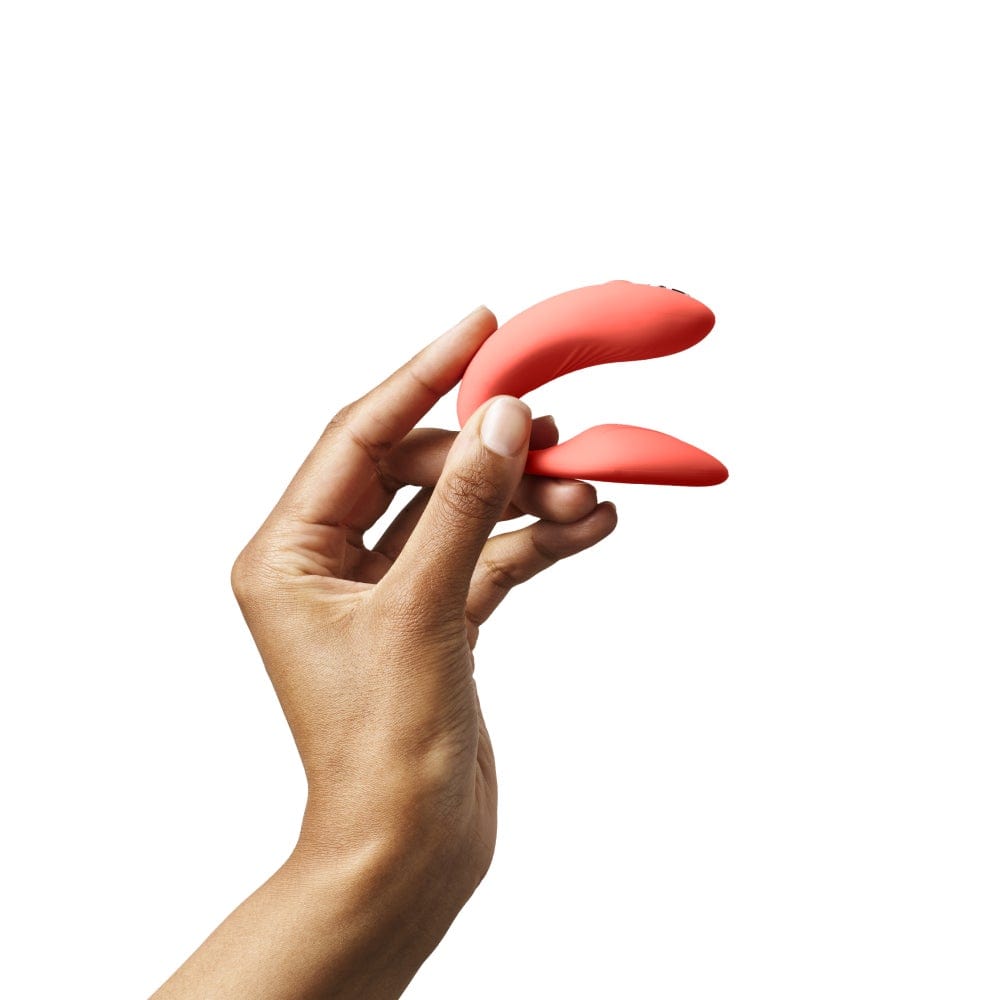 WE VIBE - Chorus App-Controlled Couple's Massager CherryAffairs